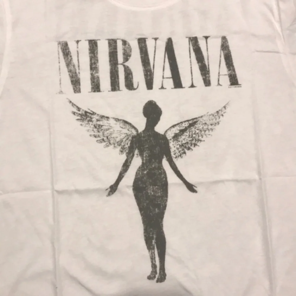 SOLD OUT White Nirvana Vintage Concert Band Graphic Tee - Picture 7 of 7